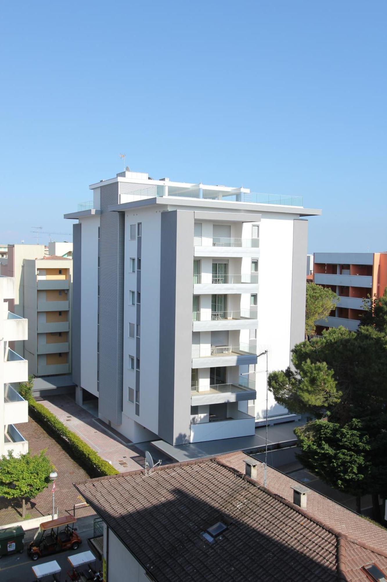 Meris Bibione Luaran gambar